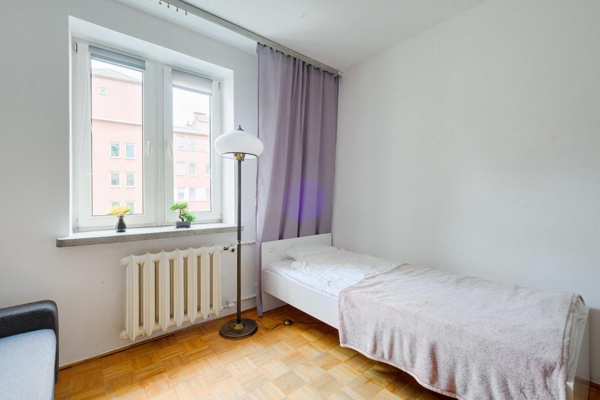 Spacious Apartment In Green Location Warsaw Exterior photo